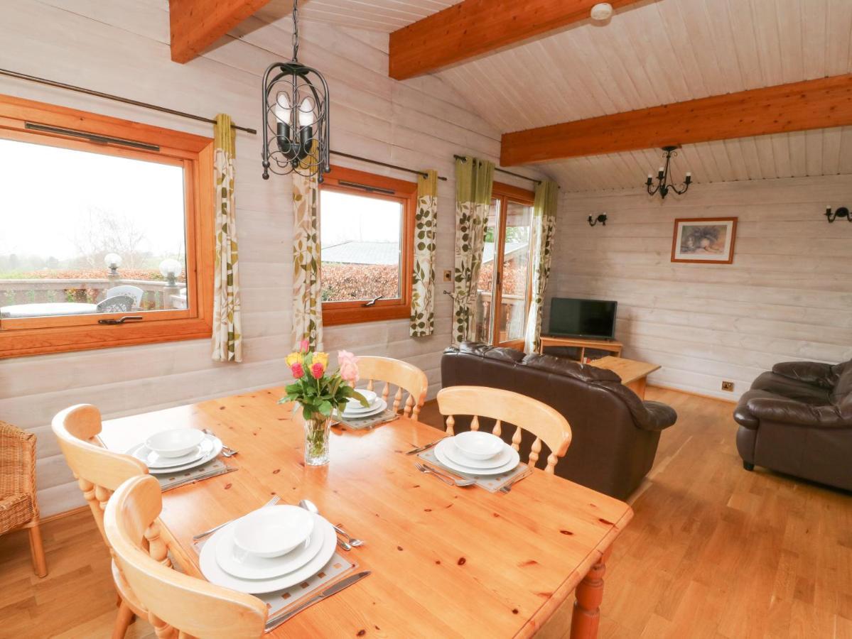Barn Owl Lodge Rhayader Kültér fotó